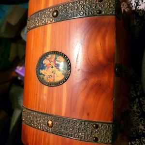 McGraw Collectable Box